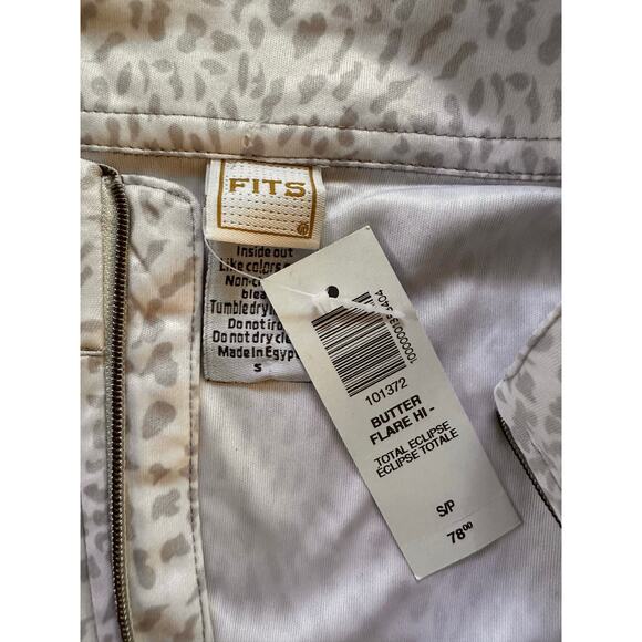 NWT Aritzia TNA Fits Butter Flare Hi Half Zip-Up Shirt Size Small - Picture 4 of 6